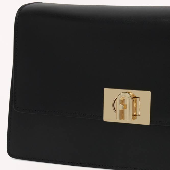 ee Furla naised zoe õlakott s nero R0L079 tarvikud